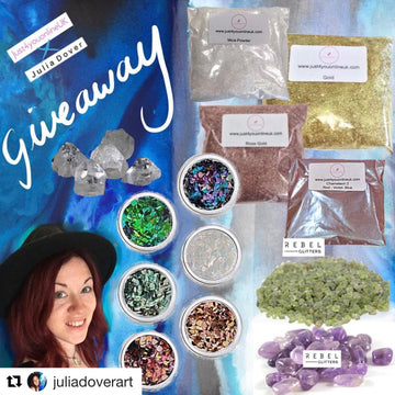 Glitter giveaways giveaway art supplies artist sparkle Christmas bonfire night fireworks children in need crystals mica pigments Colorberry resin bulk discounts Xmas strictly free cheap bargain competition green purple gold red biodegradable glitters