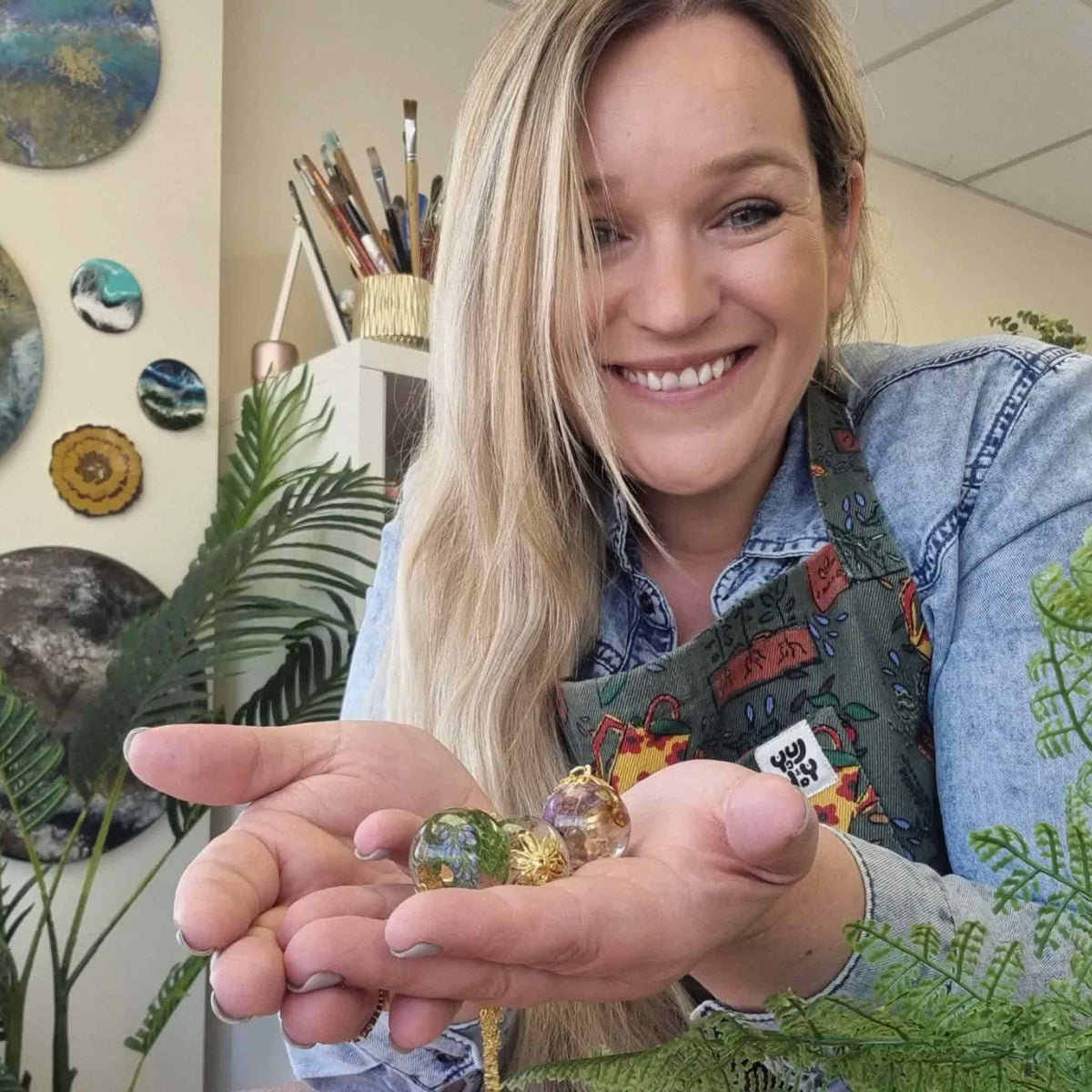 Epoxy Resin Safety The ultimate guide to working with resin